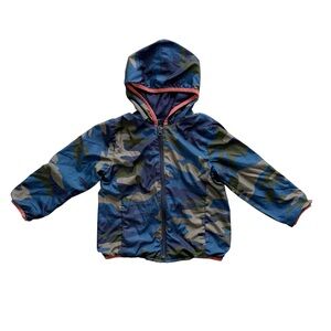 Gap Camo Hooded Windbreaker Jacket size 4